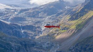 hélicoptère en montagne